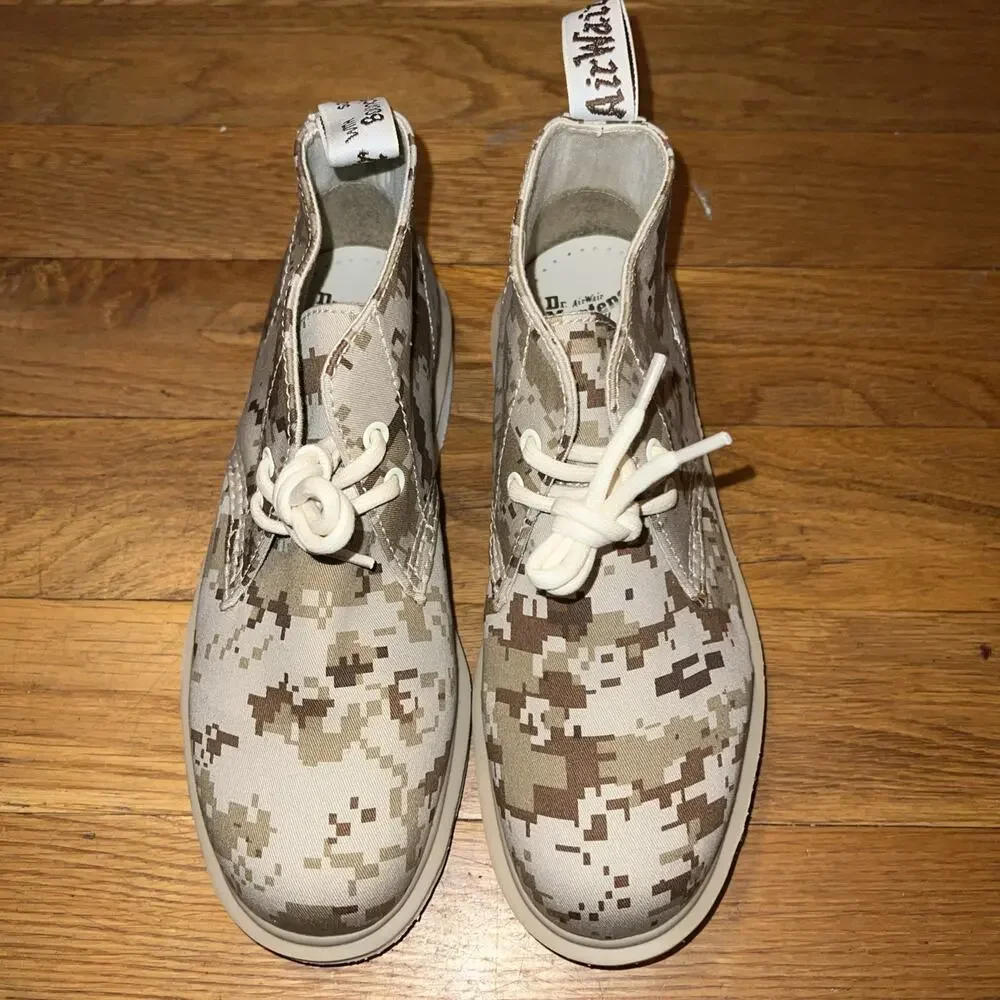 Dr. Martens hi shoes